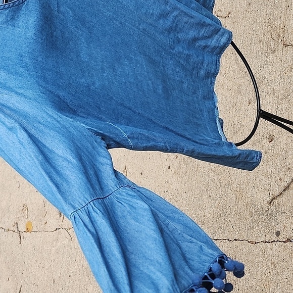 Hester & Orchard Vneck Pom Pom Bell Sleeve‎ Blue Jean Sz. XL Tunic - Picture 2 of 7